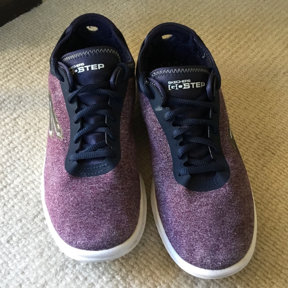 Skechers Woman’s Go Step Purple Sneakers